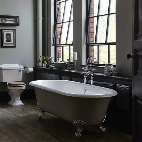 Heritage Bathrooms Heritage Buckingham Roll Top Cast Iron Bath (1700x770mm) With Feet 4 Heritage Bathrooms Heritage Buckingham Roll Top Cast Iron Bath (1700x770mm) With Feet - Image 4