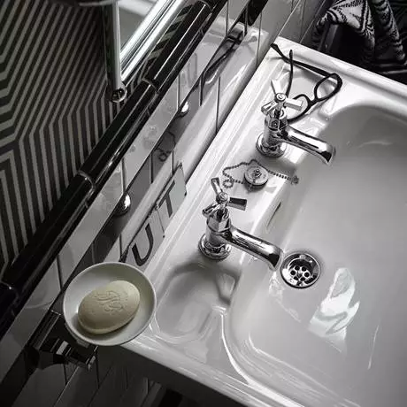 Heritage Bathrooms Heritage - Granley Deco 2TH Basin & Pedestal 4 Heritage Bathrooms Heritage - Granley Deco 2TH Basin & Pedestal - Image 4