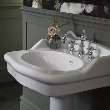 Heritage Bathrooms Heritage - New Victoria 3TH Standard Basin & Pedestal 5 Heritage Bathrooms Heritage - New Victoria 3TH Standard Basin & Pedestal - Image 5